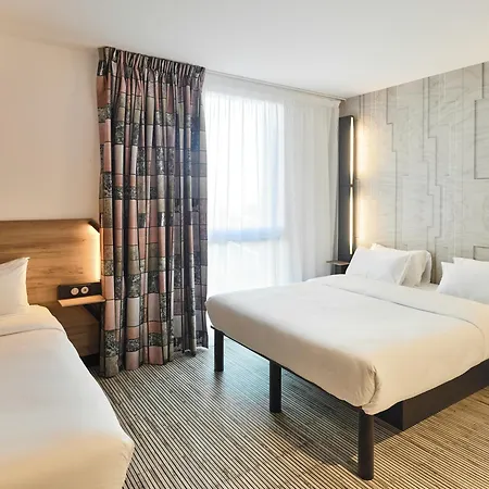 Marne-la-vallée Val D'europe Hotel 3*