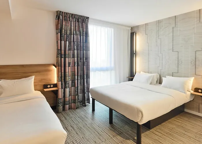 Marne-la-vallee Val D'europe 酒店 3*