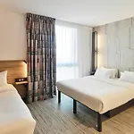 Marne-la-vallee Val D'europe Szálloda 3*